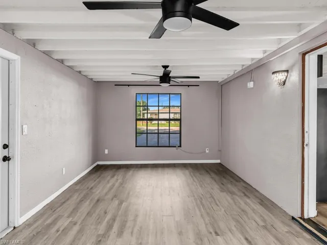 1686  Temple  TER, North Fort Myers, FL 33917
