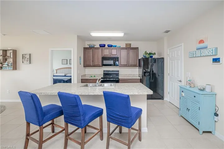 1018 Nw 19th St, Cape Coral, Florida 33993