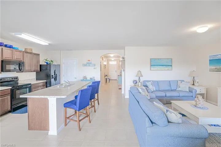 1018 Nw 19th St, Cape Coral, Florida 33993