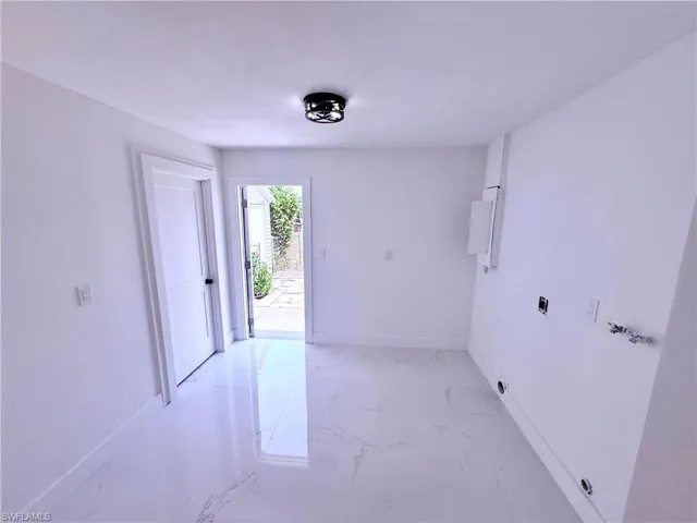 225  Highview  CT, Lehigh Acres, FL 33936