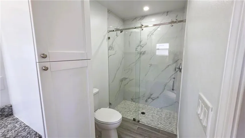 2909 SW Santa Barbara  PL, Cape Coral, FL 33914