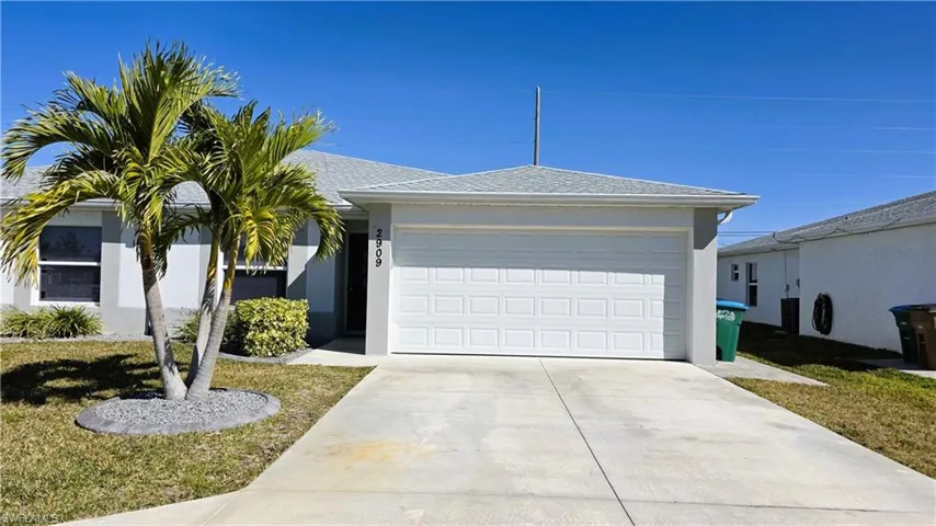 2909 SW Santa Barbara  PL, Cape Coral, FL 33914