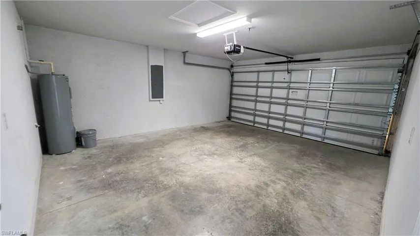 2909 SW Santa Barbara  PL, Cape Coral, FL 33914