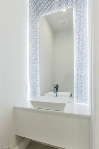 Bathroom with a sink