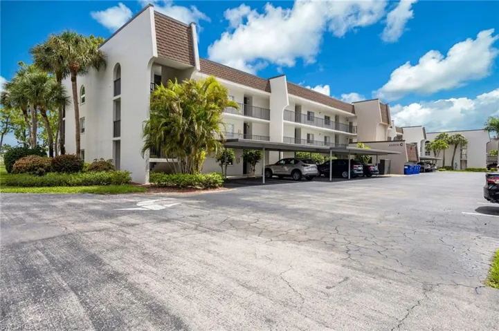 25806 Cockleshell Dr 314, Bonita Springs, Florida 34135