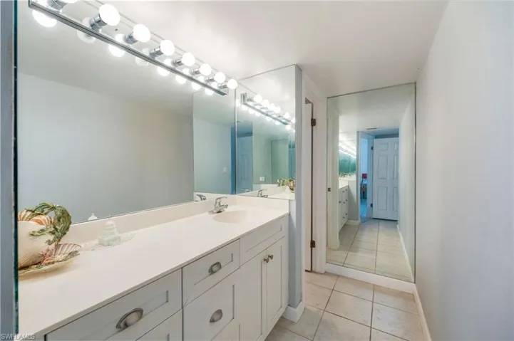 25806 Cockleshell Dr 314, Bonita Springs, Florida 34135