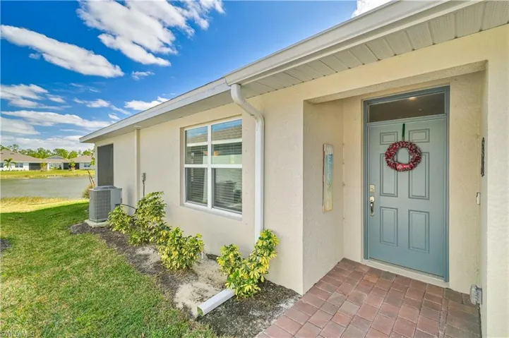 20526  Plumwood  LOOP, North Fort Myers, FL 33917
