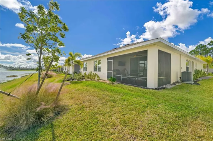 20526  Plumwood  LOOP, North Fort Myers, FL 33917