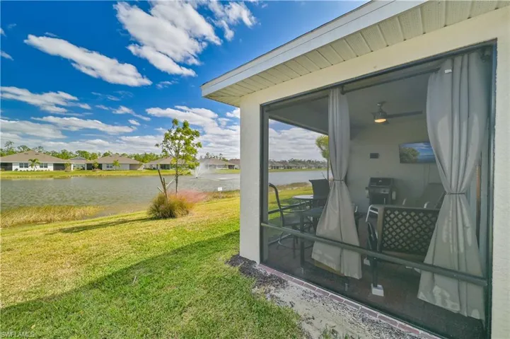 20526  Plumwood  LOOP, North Fort Myers, FL 33917