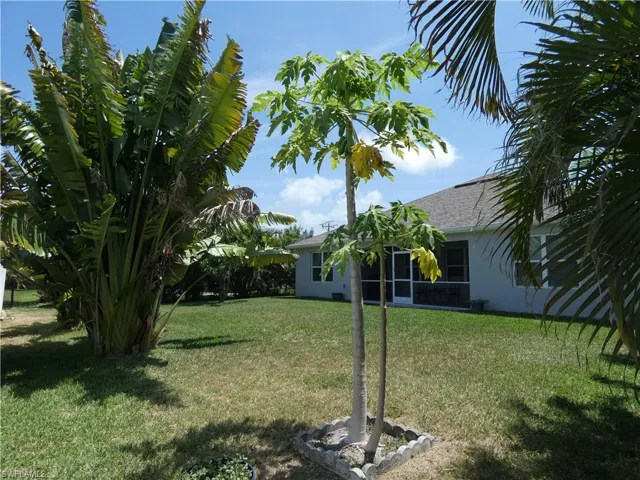 4630 Sw 16th Pl, Cape Coral, Florida 33914