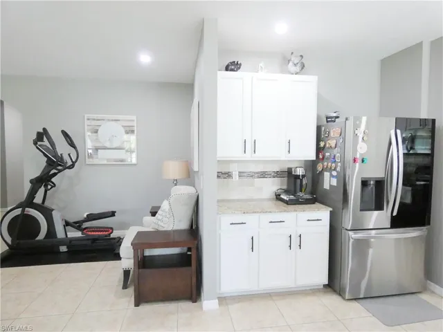 4630 Sw 16th Pl, Cape Coral, Florida 33914