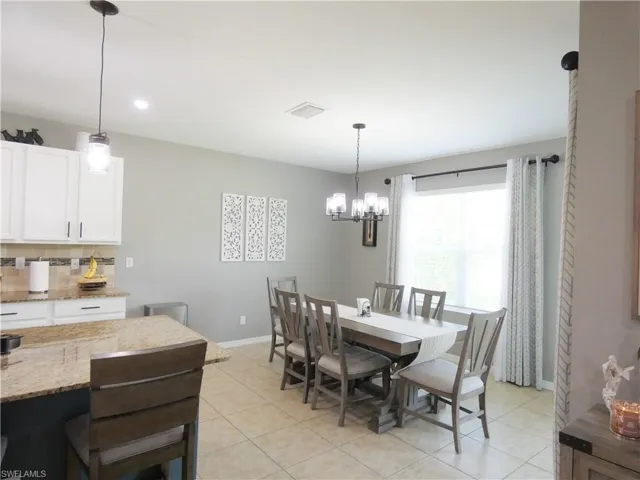 4630 Sw 16th Pl, Cape Coral, Florida 33914