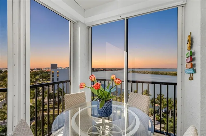 4198 Bay Beach Ln 174, Fort Myers Beach, Florida 33931
