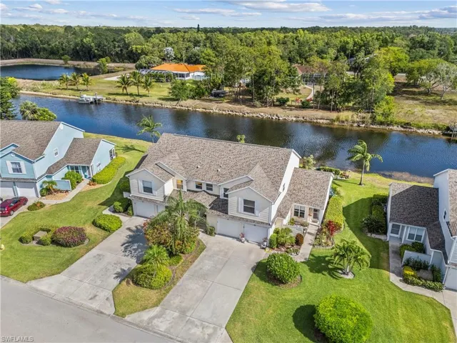 1574  Trafalgar  LN, Naples, FL 34116