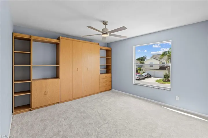 1574  Trafalgar  LN, Naples, FL 34116