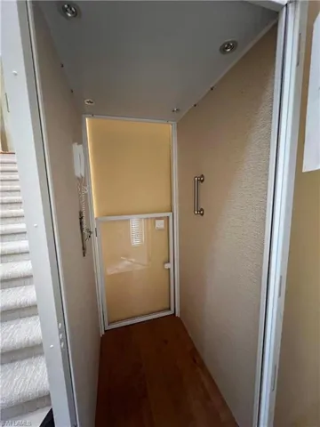 8477  Radcliffe  TER, Naples, FL 34120