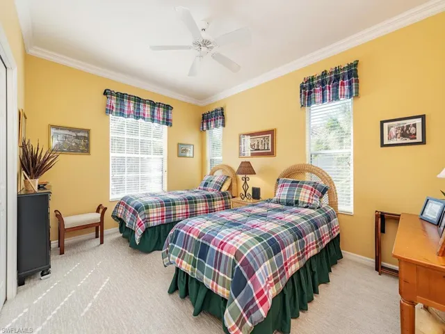 8477  Radcliffe  TER, Naples, FL 34120