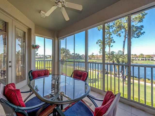 8477  Radcliffe  TER, Naples, FL 34120