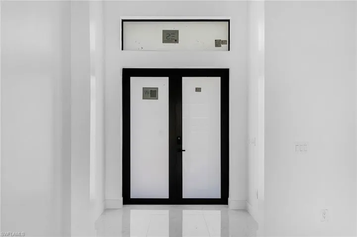 Interior details with tile patterned flooring
