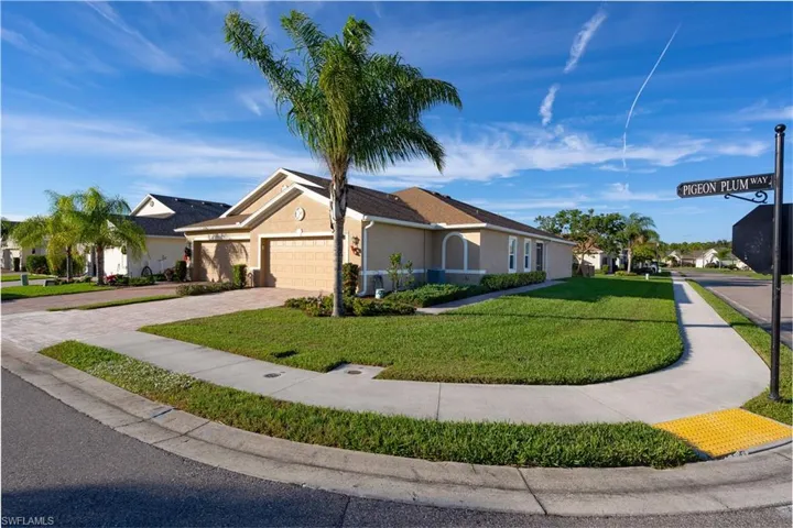 2085 Pigeon Plum Way, North Fort Myers, Florida 33917