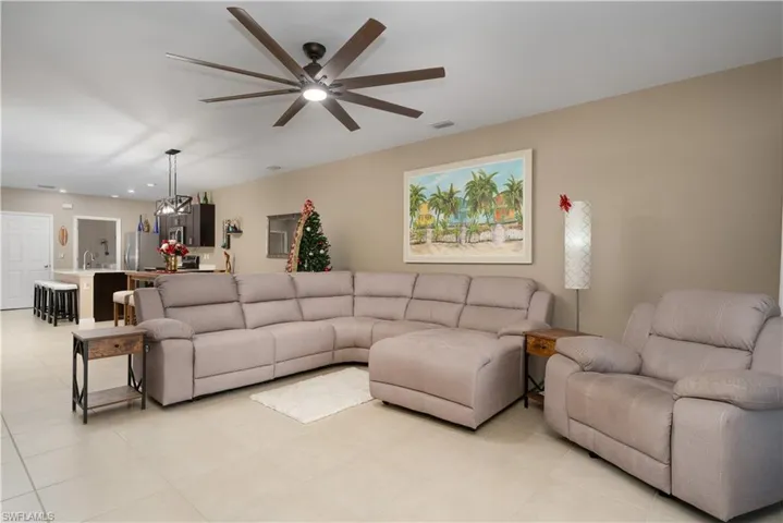 2085 Pigeon Plum Way, North Fort Myers, Florida 33917