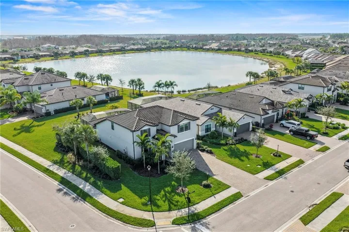 19511 Deming Ln, Estero, Florida 33928