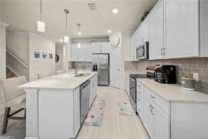 19511 Deming Ln, Estero, Florida 33928