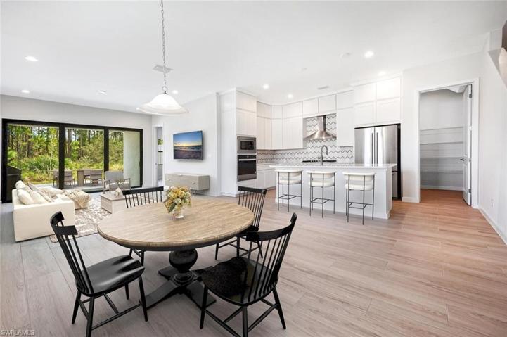 VIRTUALLY STAGED LIVING AREA