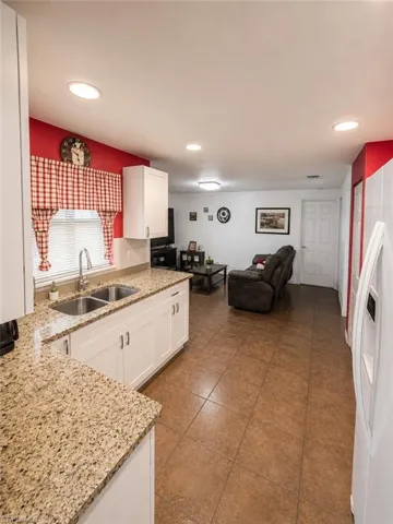1409 Nw 7th Pl, Cape Coral, Florida 33993