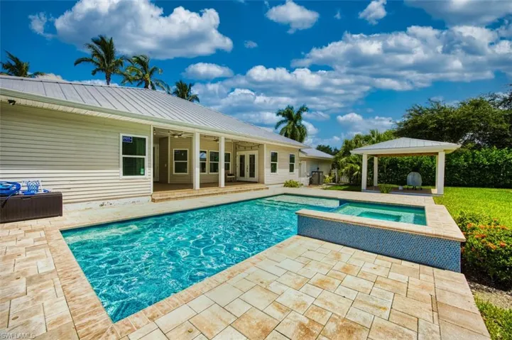 12271 Coconut Creek Ct, Fort Myers Fl 33908