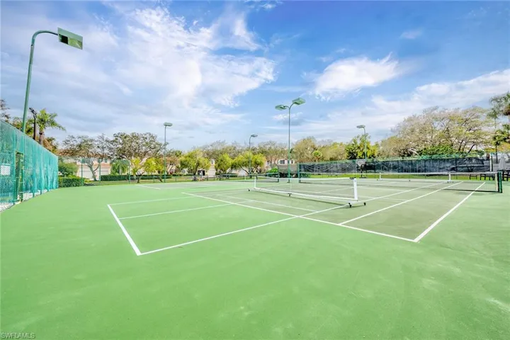 Tennis/Pickleball Courts