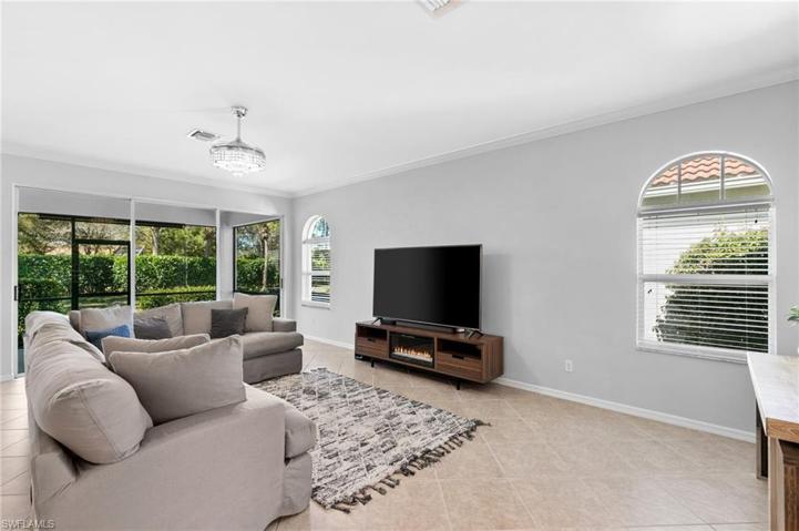 20061  Eagle Glen  WAY, Estero, FL 33928