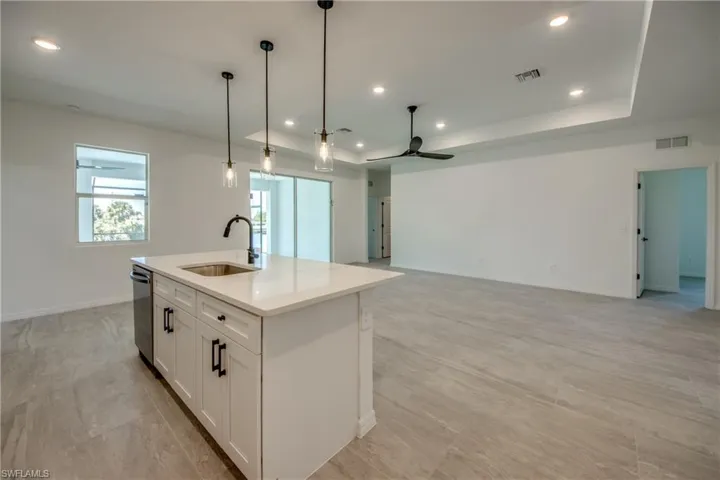 1505 Ne 13th Pl, Cape Coral Fl 33909