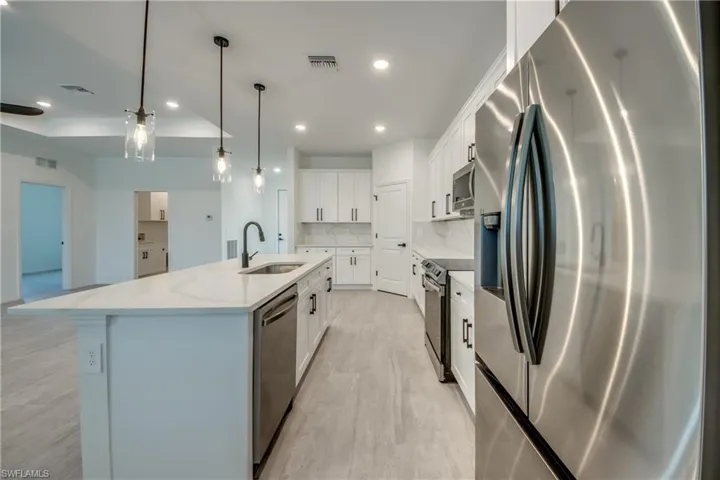 1505 Ne 13th Pl, Cape Coral Fl 33909