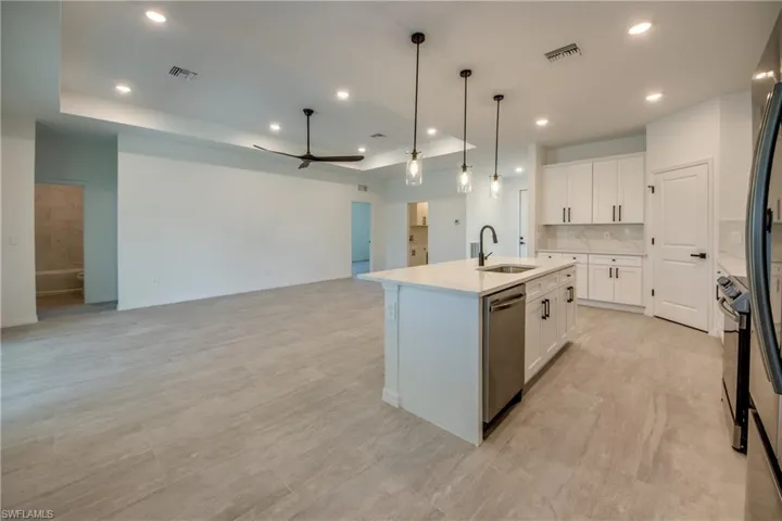 1505 Ne 13th Pl, Cape Coral Fl 33909