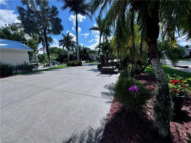 Lot 39 3015 W Riverbend Resort Blvd, Labelle, Florida 33935