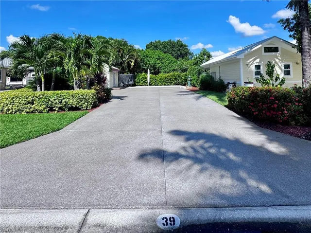 Lot 39 3015 W Riverbend Resort Blvd, Labelle, Florida 33935