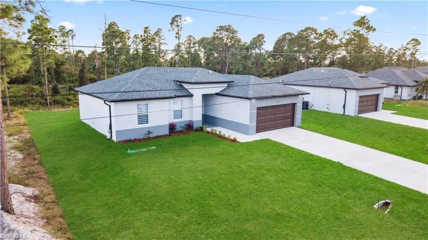 1110  Garibaldi E ST, Lehigh Acres, FL 33974