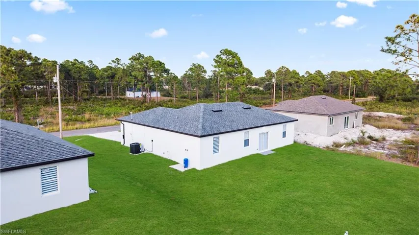 1110  Garibaldi E ST, Lehigh Acres, FL 33974