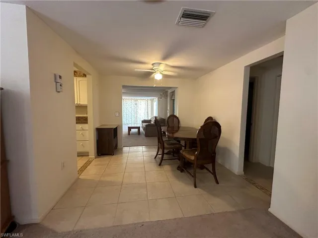 Guest bedroom entry to the right...
