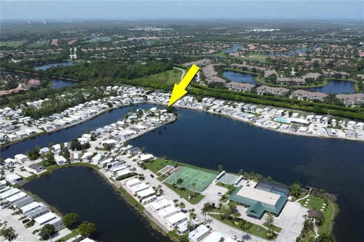 386 Leopard Ln 386, Naples, Florida 34114