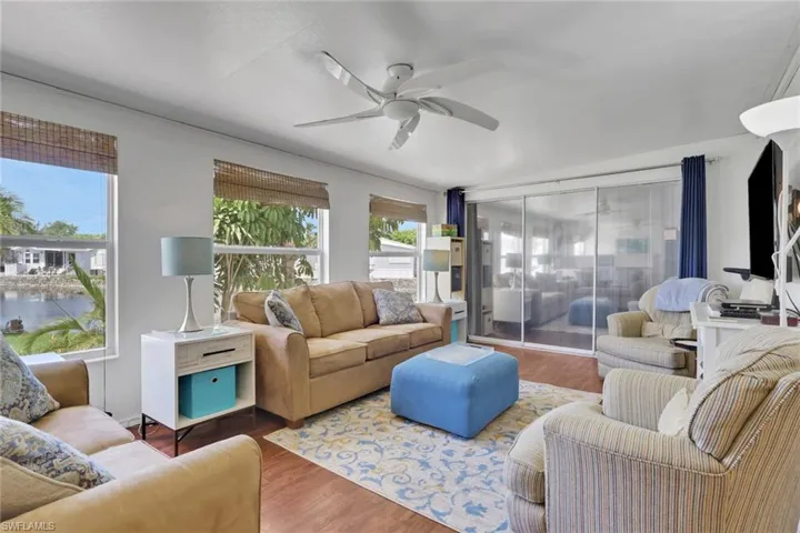 386 Leopard Ln 386, Naples, Florida 34114