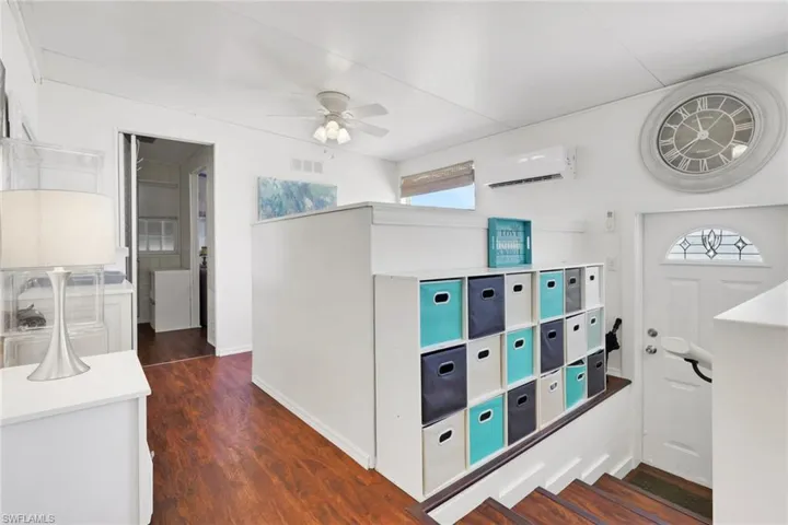 386 Leopard Ln 386, Naples, Florida 34114