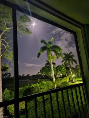 Full moon from your lanai