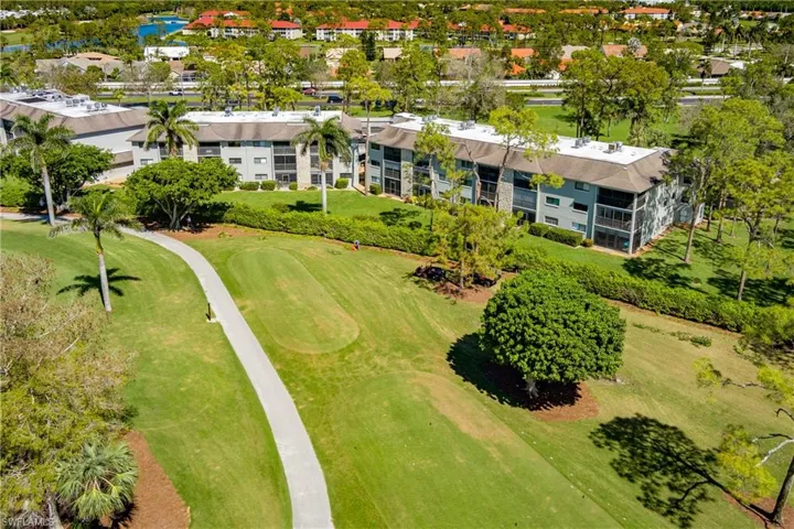 Birds eye view of property