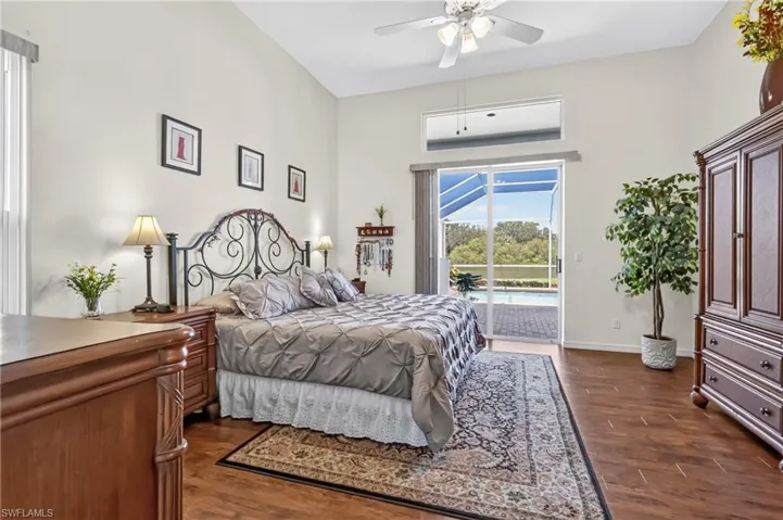 11690 Pinewood Lakes Dr, Fort Myers, Florida 33913