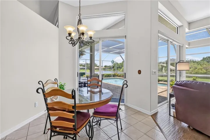 11690 Pinewood Lakes Dr, Fort Myers, Florida 33913