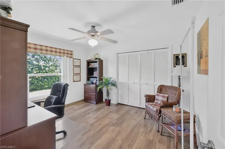 11690 Pinewood Lakes Dr, Fort Myers, Florida 33913