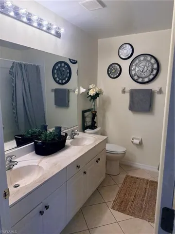 Second Bathroom - Upstairs