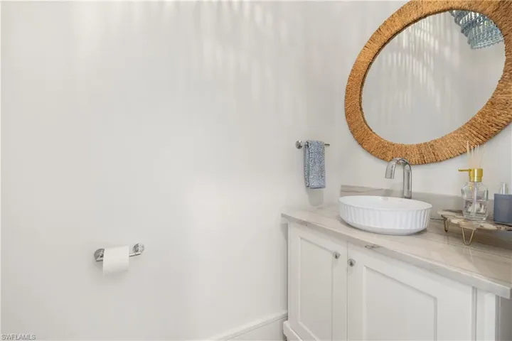104  Kaula  LN, Bonita Springs, FL 34134